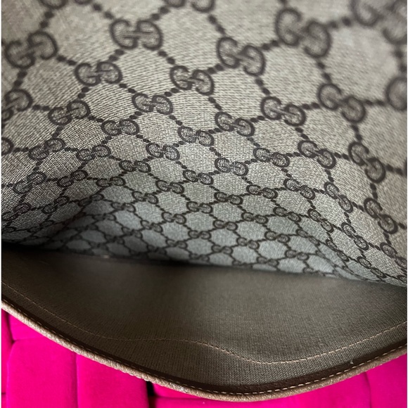 Excellent Condition Vintage Gucci Tote w/COA - Picture 12 of 16